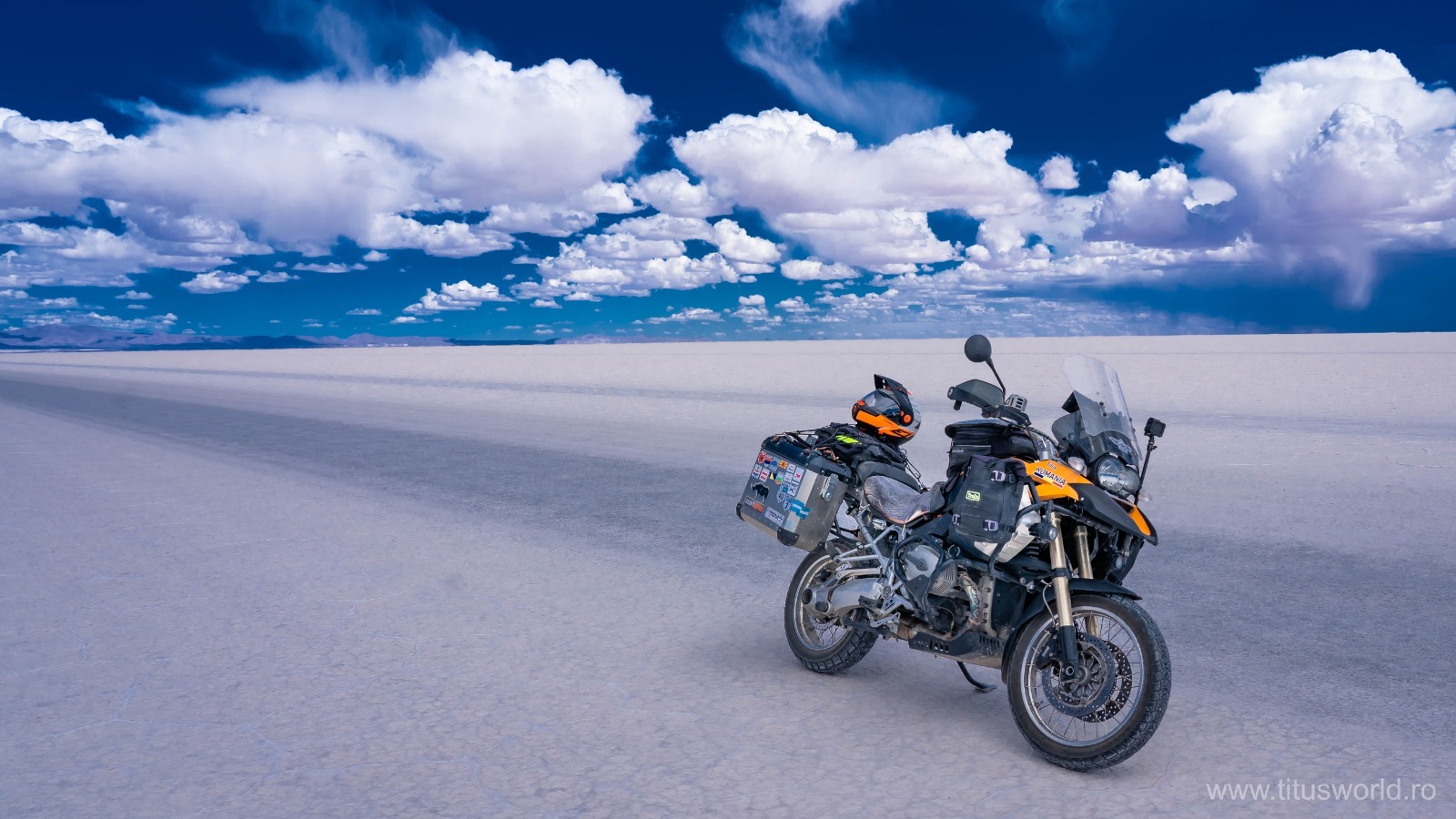 BMW R 1200 GS - starting from 85 EUR / day